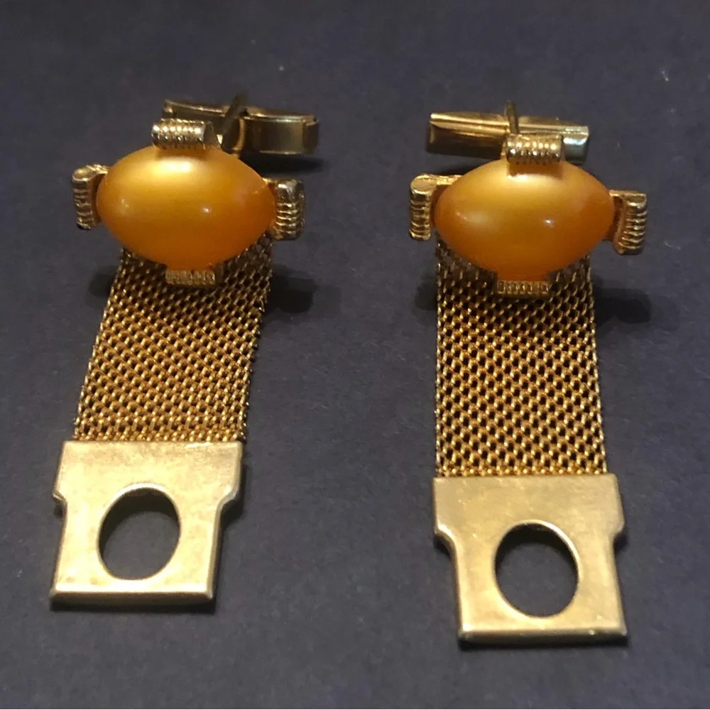 🌸VTG Moonglow Cufflinks